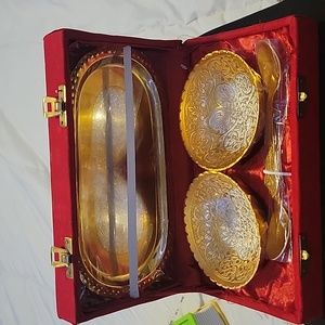Vintage Traditional India Brass Decorative Bowl Set Red Velvet Box